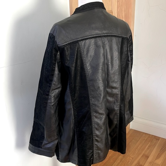 Vintage 90’s Claire France Black Faux Leather Jacket, Size 1X - Picture 7 of 14